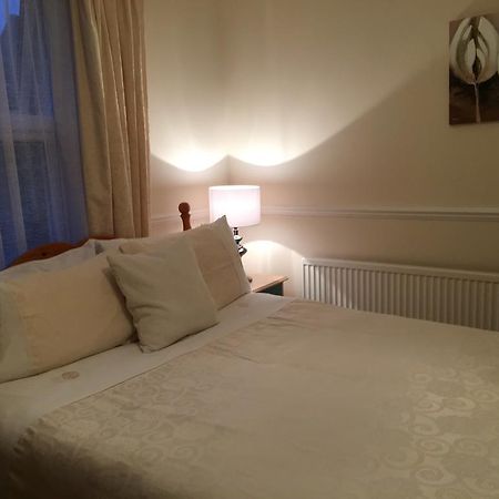 Caris Guest House Southend-on-Sea Exteriér fotografie