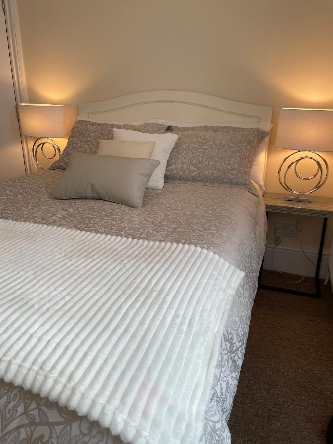 Caris Guest House Southend-on-Sea Exteriér fotografie
